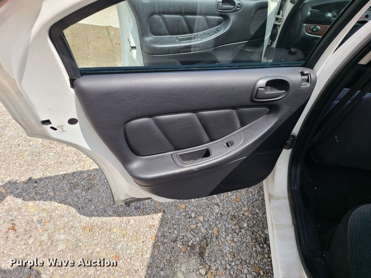 image for item DH5901 2002 Dodge Stratus