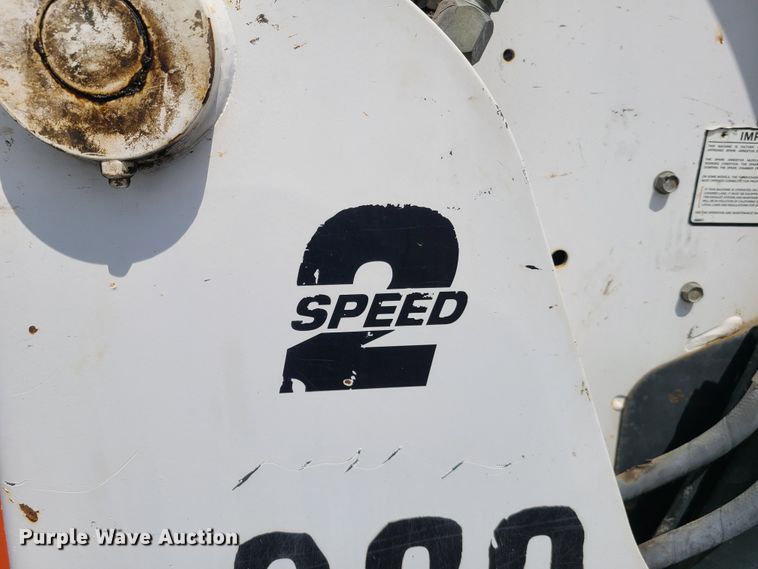 image for item DH5951 2002 Bobcat S300  skid steer loader