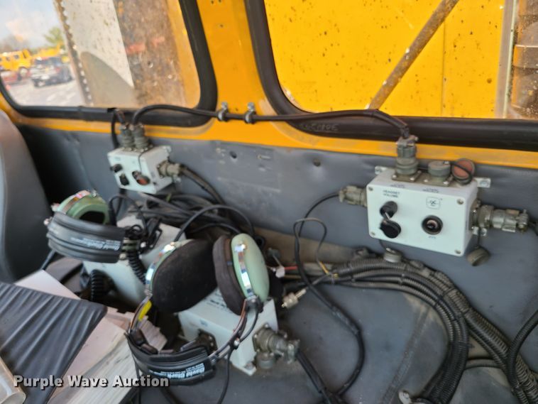 image for item DH5961 1997 Volvo WX  paint striper truck