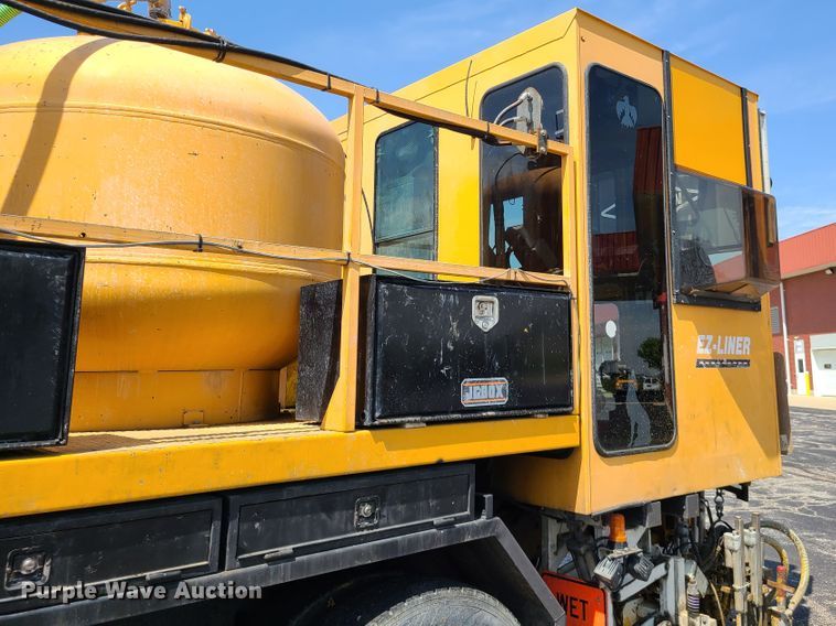 image for item DH5961 1997 Volvo WX  paint striper truck