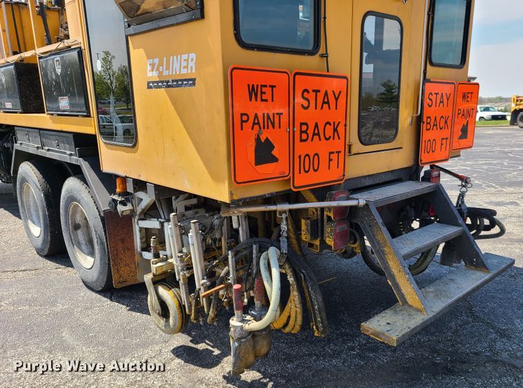 image for item DH5961 1997 Volvo WX  paint striper truck