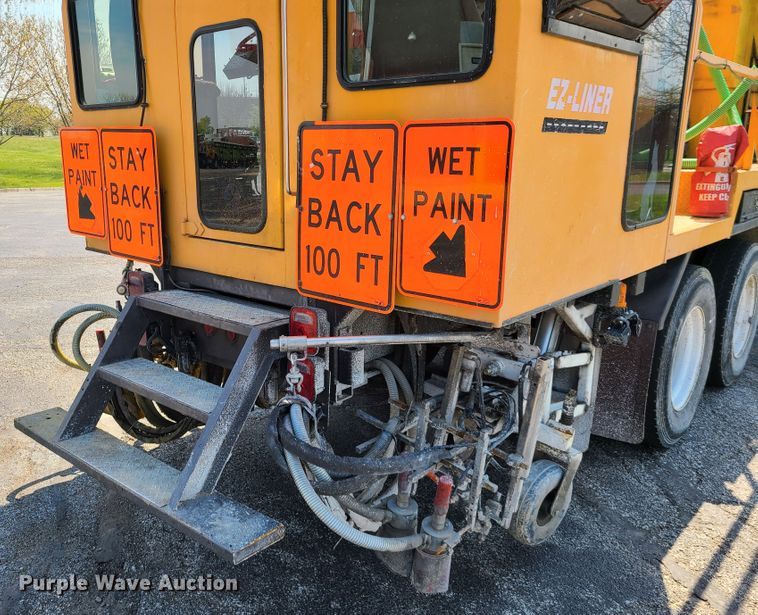 image for item DH5961 1997 Volvo WX  paint striper truck