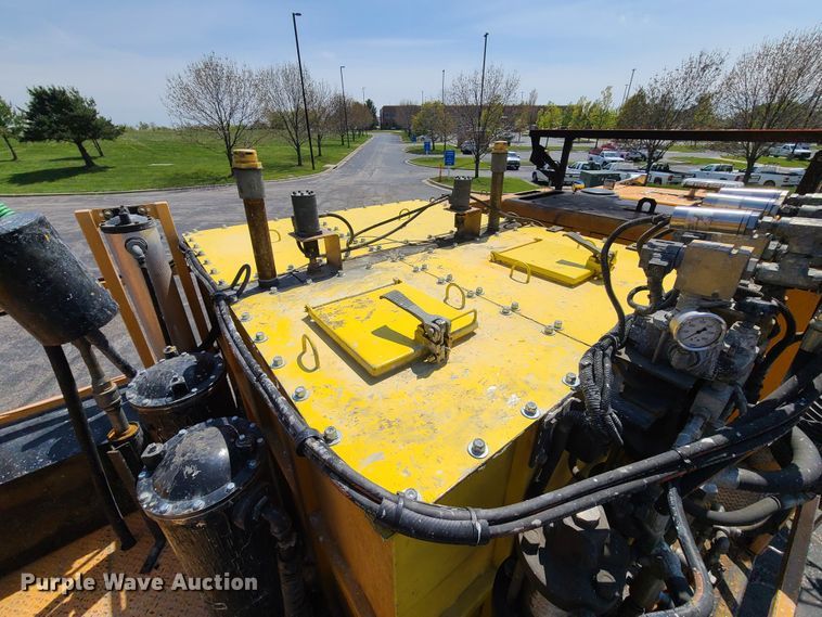 image for item DH5961 1997 Volvo WX  paint striper truck