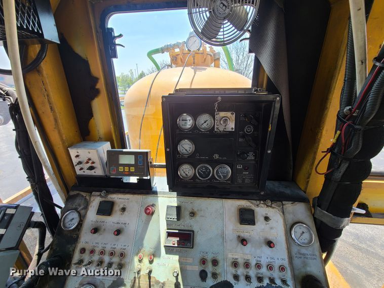 image for item DH5961 1997 Volvo WX  paint striper truck