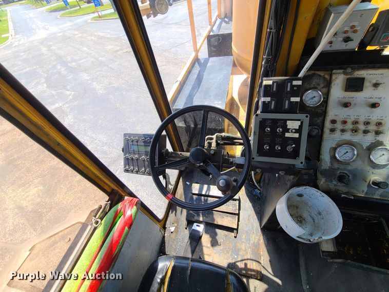 image for item DH5961 1997 Volvo WX  paint striper truck