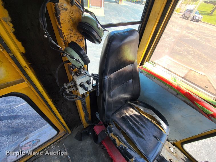 image for item DH5961 1997 Volvo WX  paint striper truck