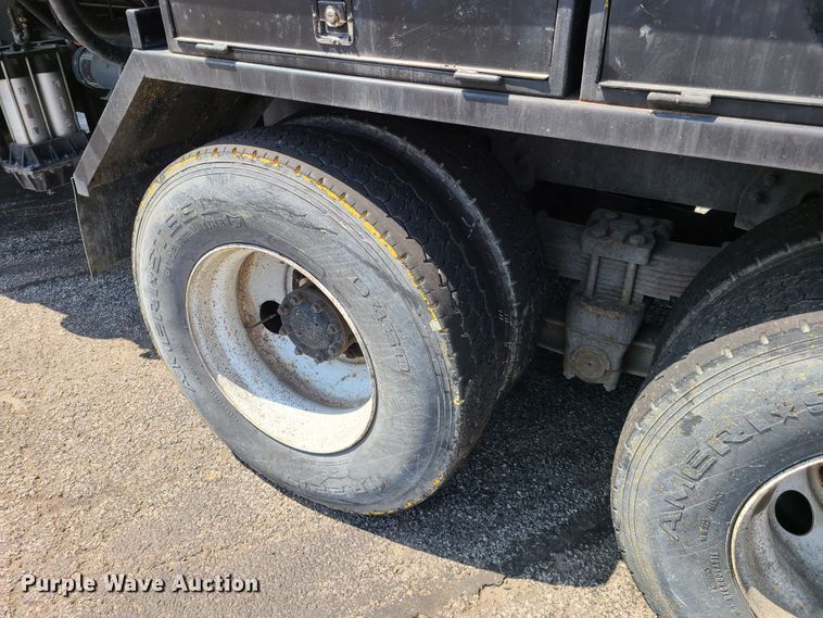 image for item DH5961 1997 Volvo WX  paint striper truck