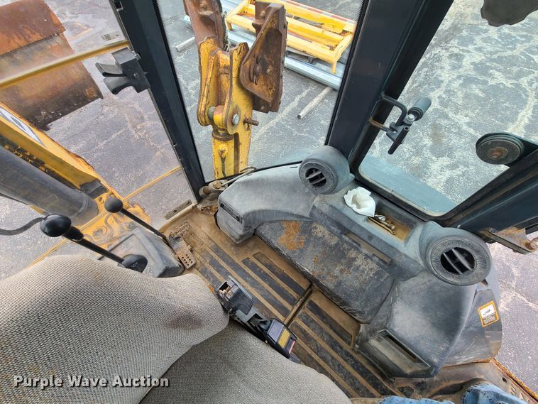 image for item DH5973 2003 John Deere 410G  backhoe