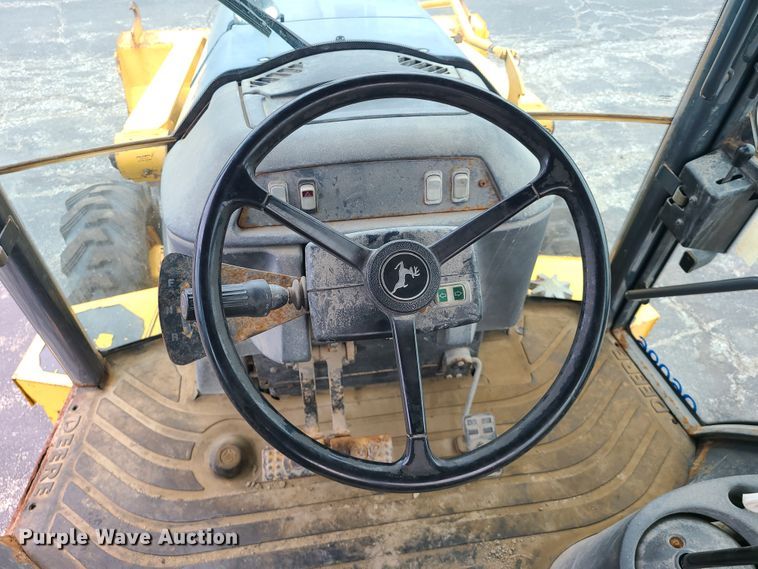 image for item DH5973 2003 John Deere 410G  backhoe