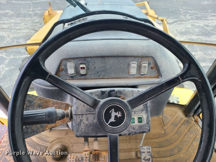 image for item DH5973 2003 John Deere 410G  backhoe