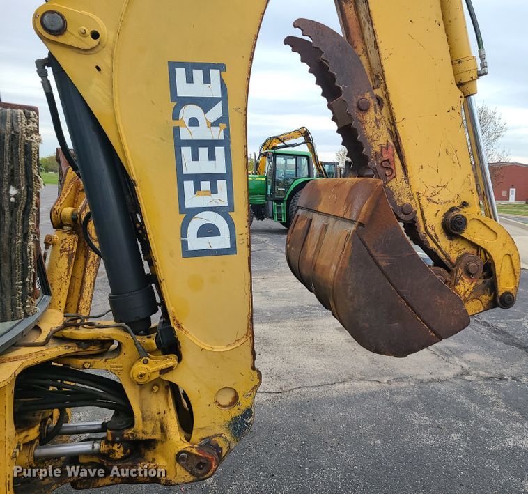 image for item DH5973 2003 John Deere 410G  backhoe