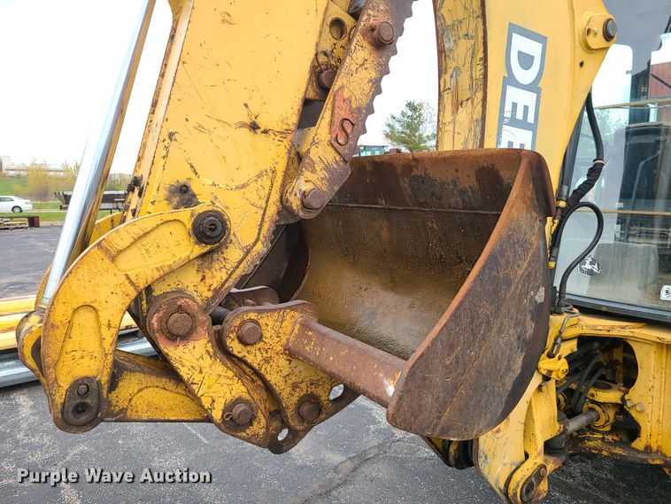 image for item DH5973 2003 John Deere 410G  backhoe