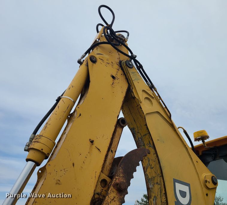 image for item DH5973 2003 John Deere 410G  backhoe