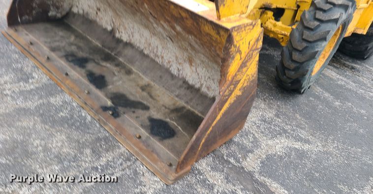 image for item DH5973 2003 John Deere 410G  backhoe