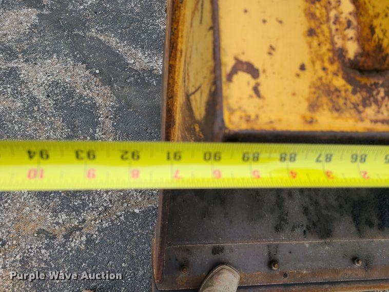 image for item DH5973 2003 John Deere 410G  backhoe