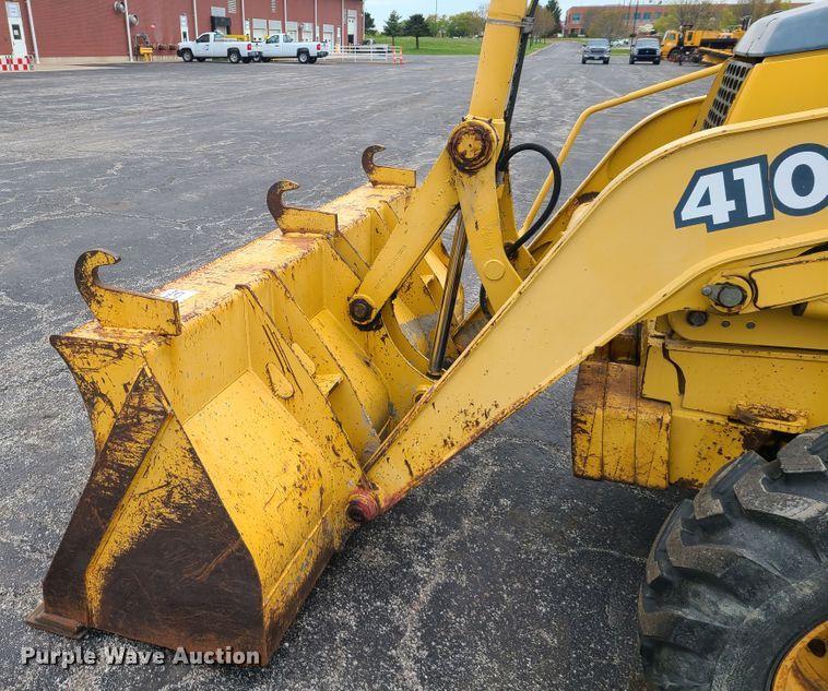 image for item DH5973 2003 John Deere 410G  backhoe