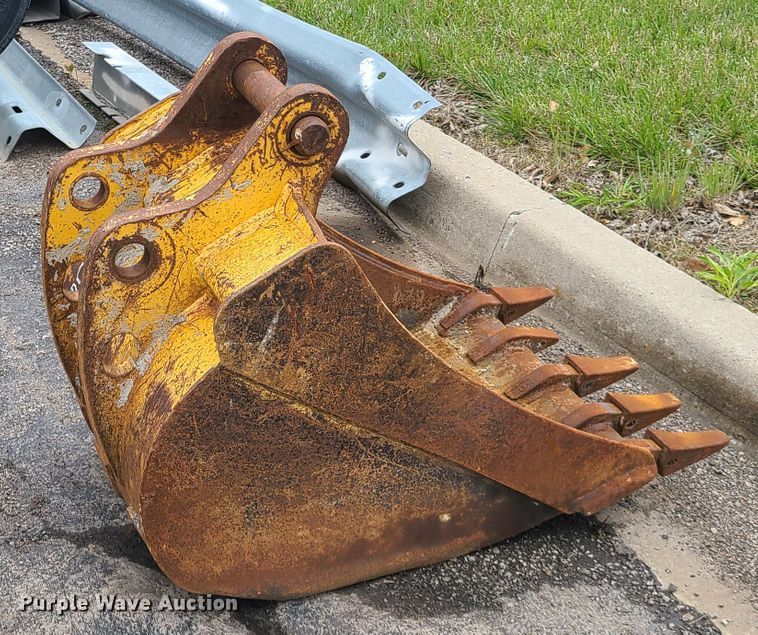 image for item DH5973 2003 John Deere 410G  backhoe