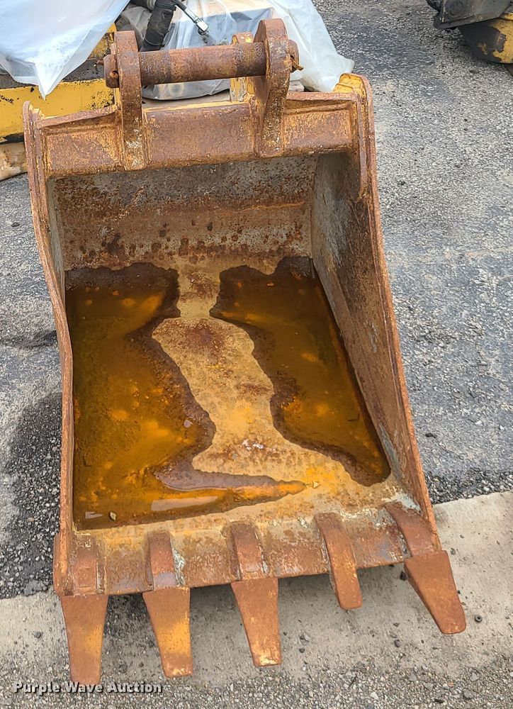 image for item DH5973 2003 John Deere 410G  backhoe