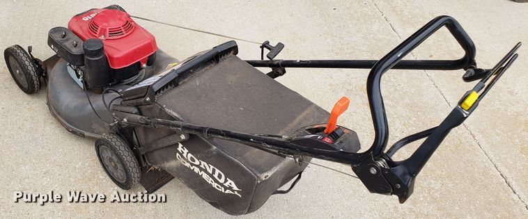 image for item DH5979 Honda HRC2163HXA  lawn mower