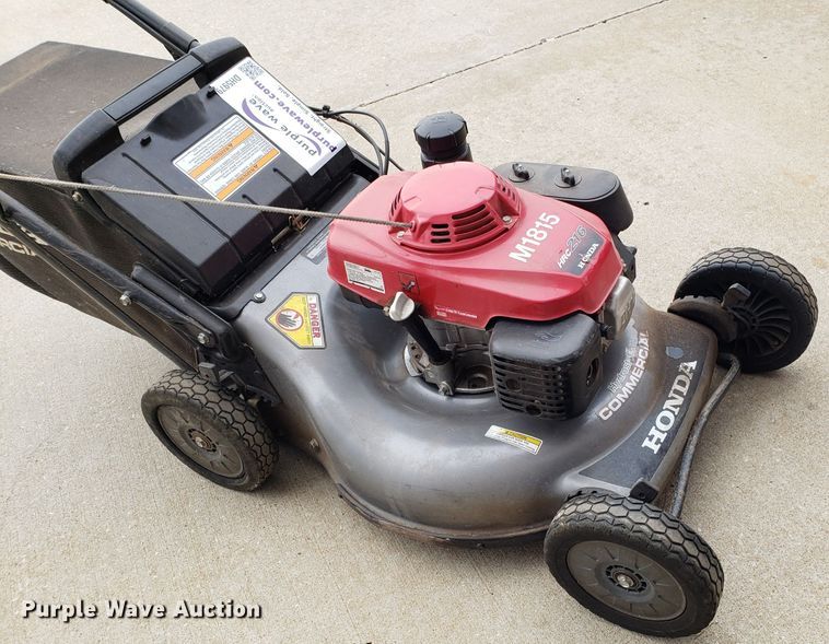 image for item DH5979 Honda HRC2163HXA  lawn mower