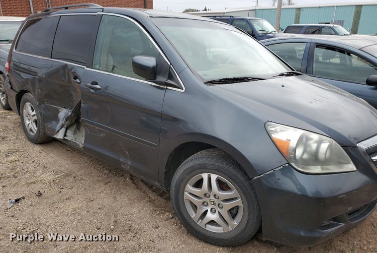 image for item DI4763 2005 Honda Odyssey  van