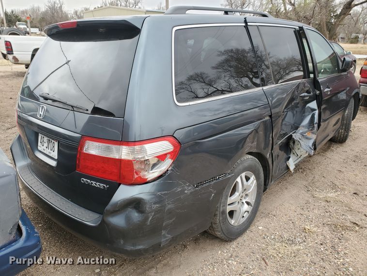 image for item DI4763 2005 Honda Odyssey  van