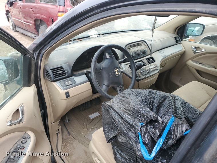 image for item DI4763 2005 Honda Odyssey  van