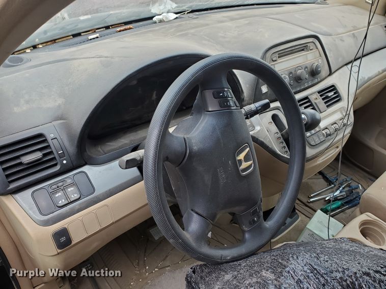 image for item DI4763 2005 Honda Odyssey  van