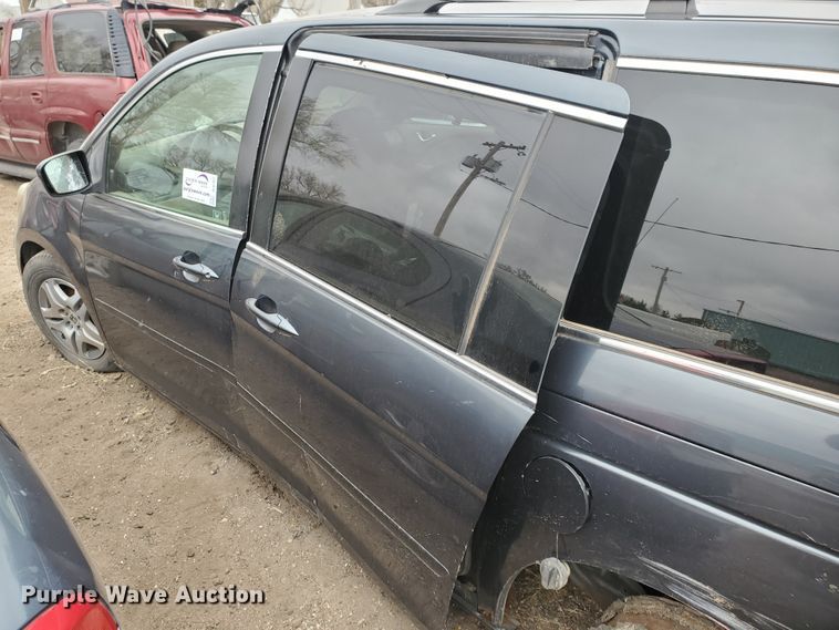 image for item DI4763 2005 Honda Odyssey  van