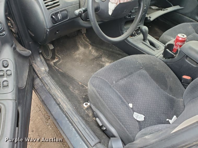 image for item DI4764 2002 Dodge Intrepid