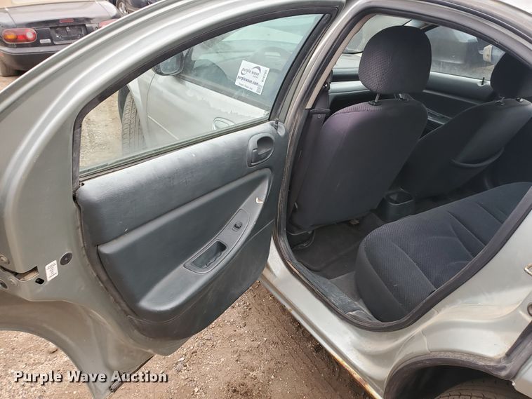 image for item DI4765 2004 Chrysler Sebring Touring