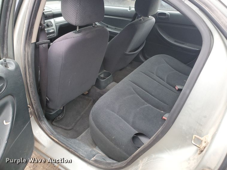 image for item DI4765 2004 Chrysler Sebring Touring