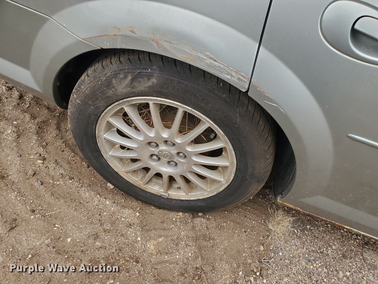 image for item DI4765 2004 Chrysler Sebring Touring