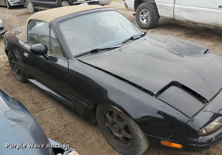 image for item DI4766 1993 Mazda Miata CV