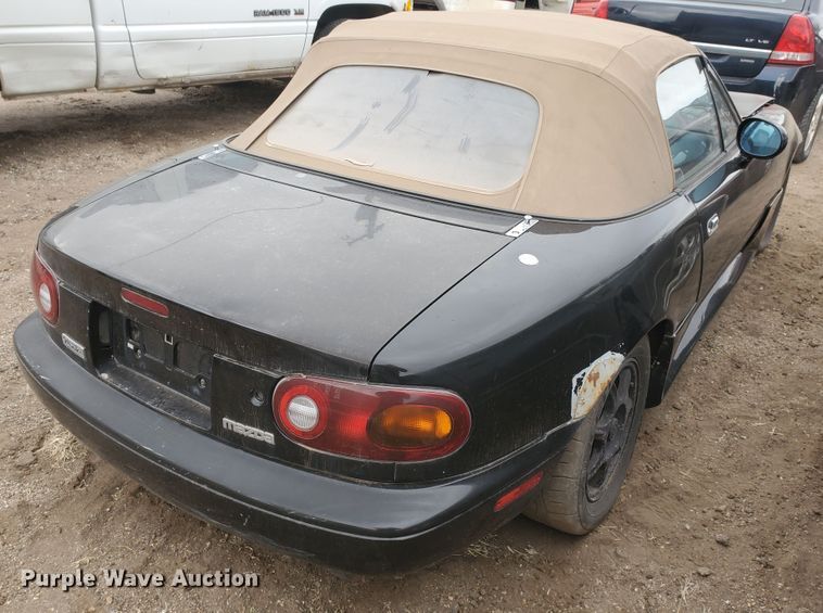 image for item DI4766 1993 Mazda Miata CV