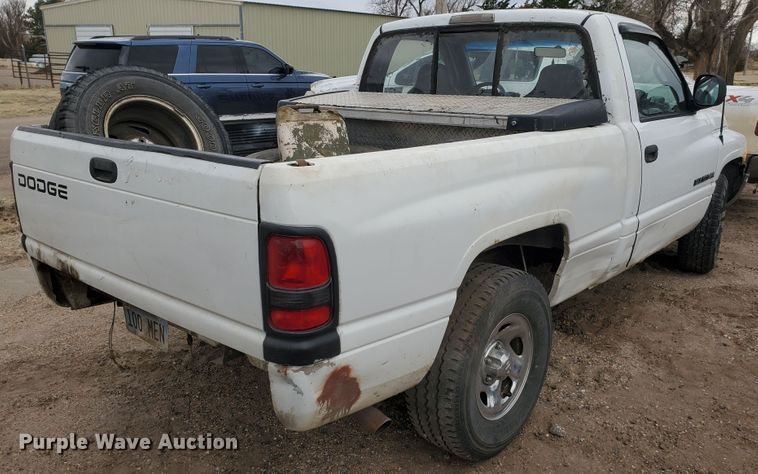 image for item DI4768 1999 Dodge Ram 1500  pickup truck