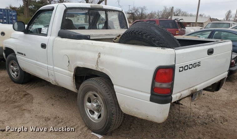 image for item DI4768 1999 Dodge Ram 1500  pickup truck