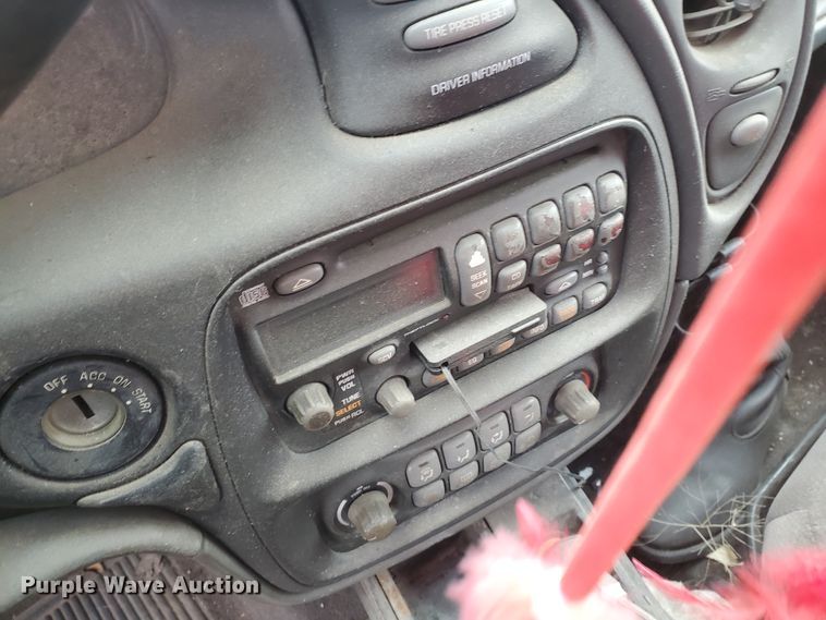 image for item DI4772 2002 Pontiac Bonneville SE