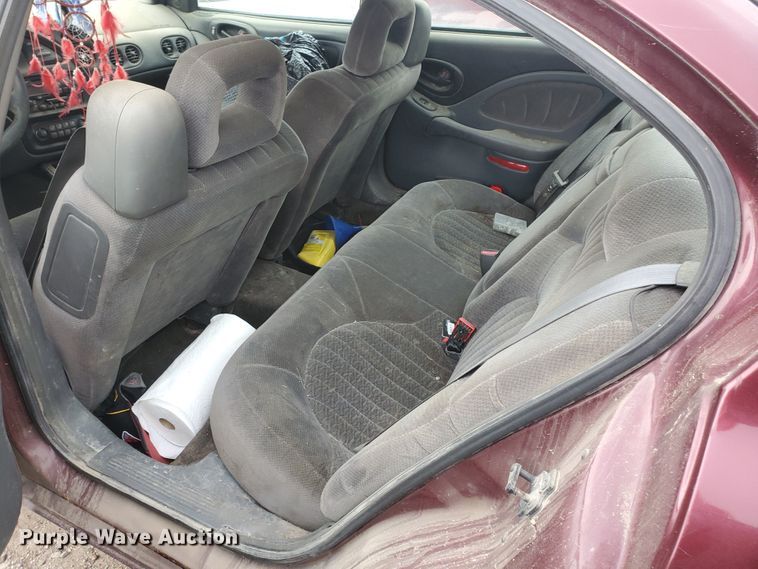 image for item DI4772 2002 Pontiac Bonneville SE