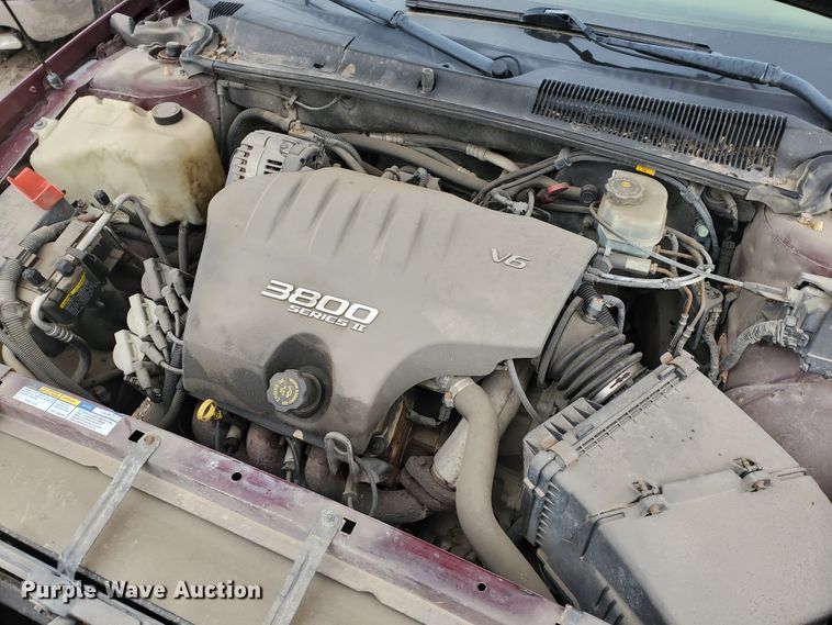 image for item DI4772 2002 Pontiac Bonneville SE