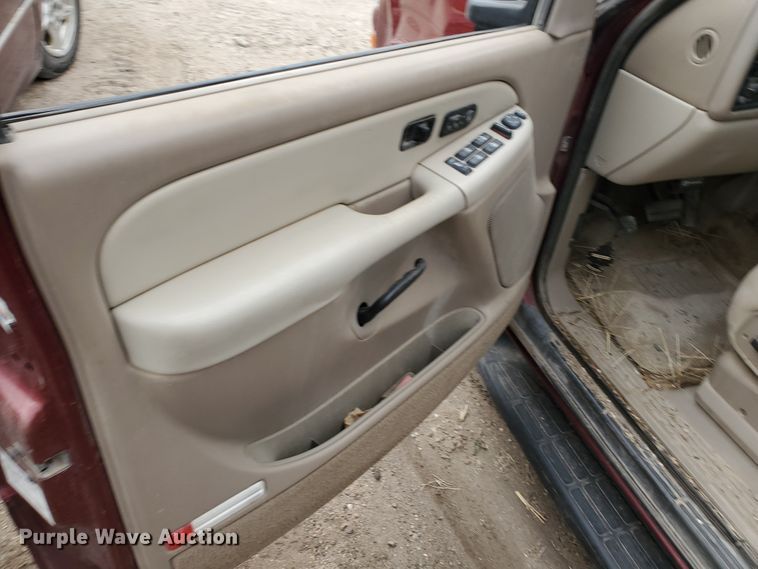 image for item DI4773 2002 Chevrolet Tahoe  SUV