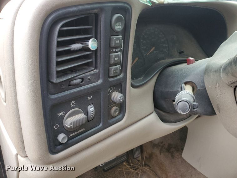 image for item DI4773 2002 Chevrolet Tahoe  SUV