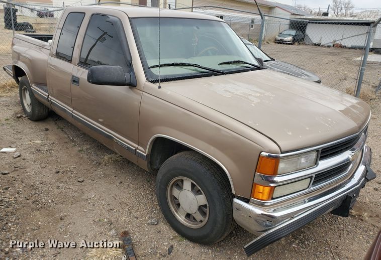 image for item DI4774 1997 Chevrolet C1500  Ext. Cab pickup truck