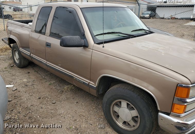 image for item DI4774 1997 Chevrolet C1500  Ext. Cab pickup truck