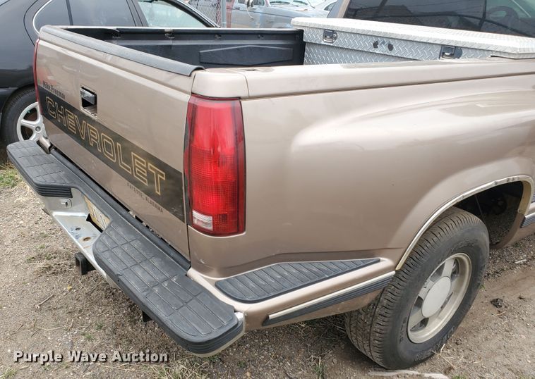 image for item DI4774 1997 Chevrolet C1500  Ext. Cab pickup truck
