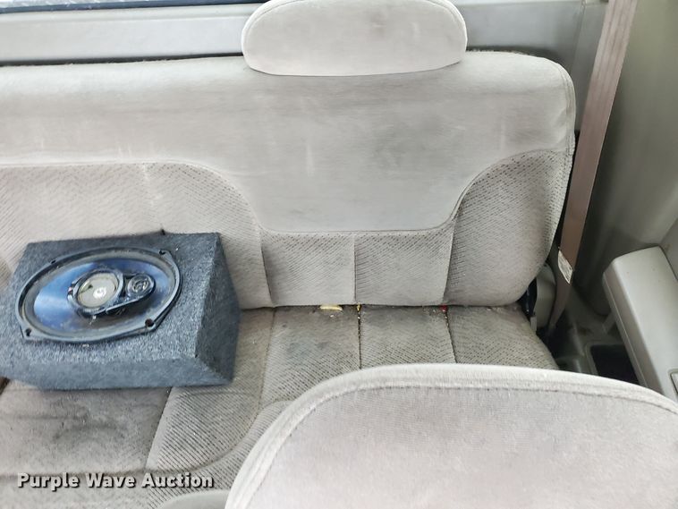 image for item DI4774 1997 Chevrolet C1500  Ext. Cab pickup truck