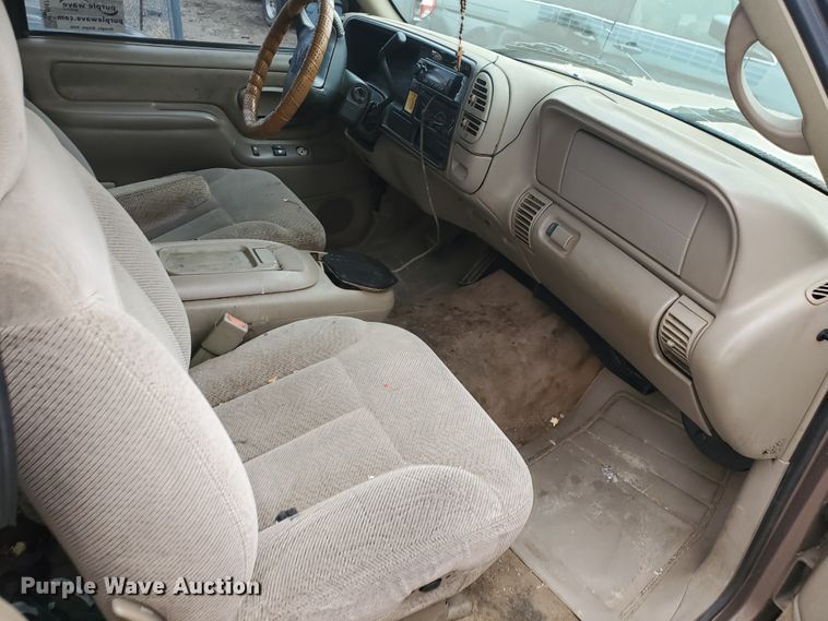 image for item DI4774 1997 Chevrolet C1500  Ext. Cab pickup truck