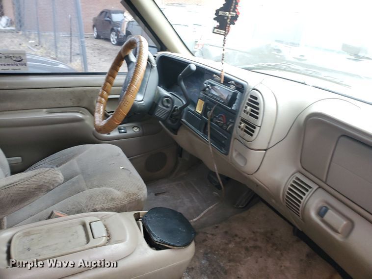 image for item DI4774 1997 Chevrolet C1500  Ext. Cab pickup truck