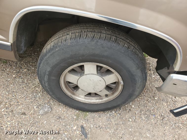 image for item DI4774 1997 Chevrolet C1500  Ext. Cab pickup truck