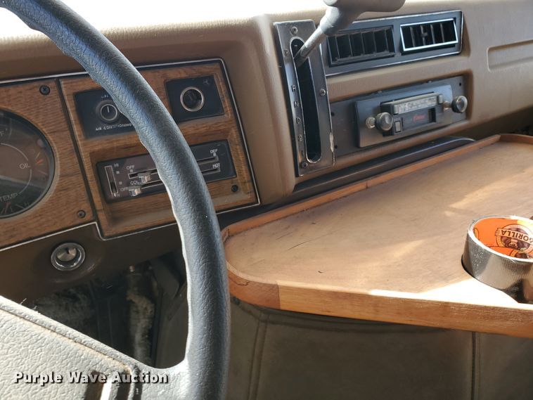 image for item DI5001 1978 Winnebago Istaca  RV